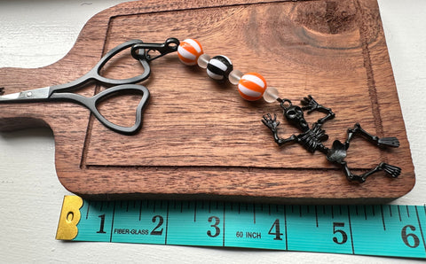Scissor Fob Zipper pull Skeleton dark
