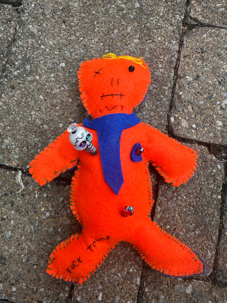 Voodoo Doll & pin set orange tRump with tie