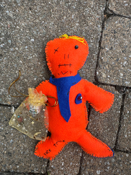 Voodoo Doll & pin set orange tRump with tie